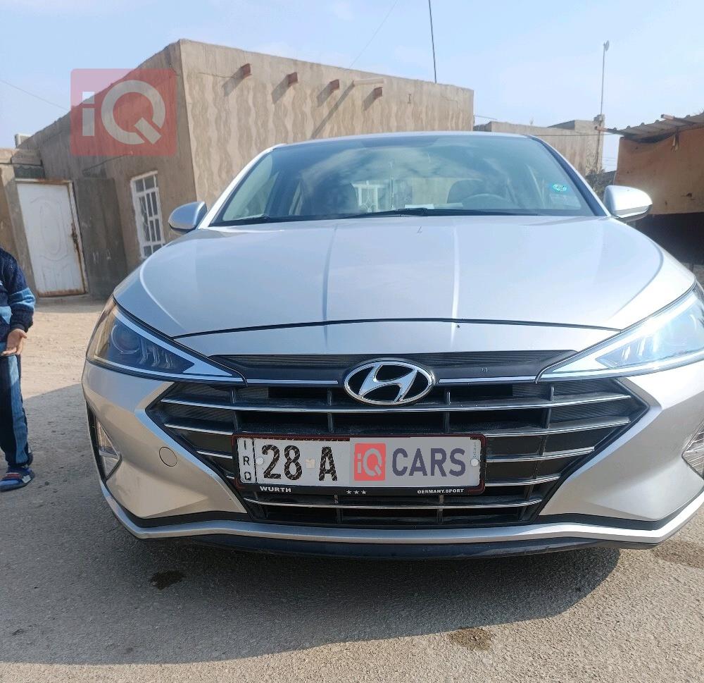 هيونداي النترا